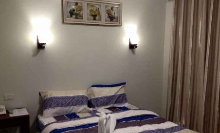 Wallabies Hotel - Housity