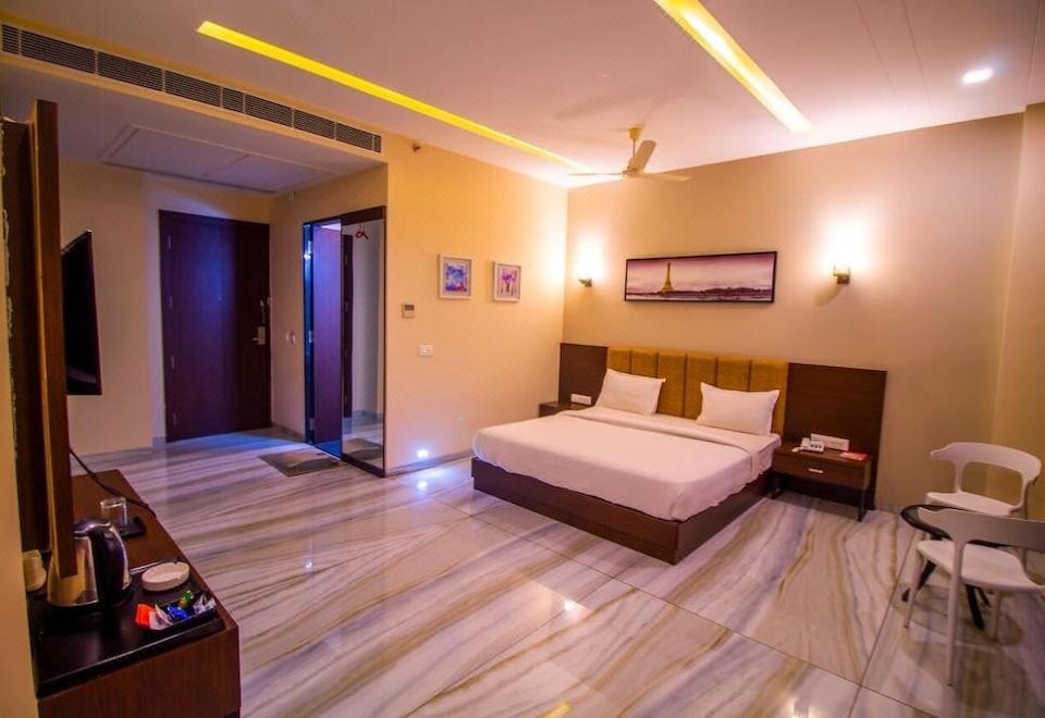 The Bhagwati Resort Luxury Double Room
