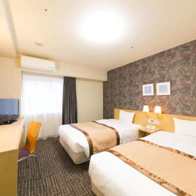 ツインルーム　喫煙 ホテル法華クラブ湘南・藤沢 クーポン