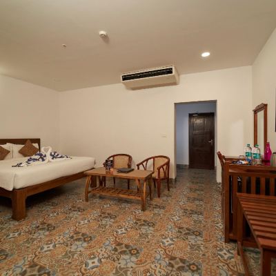 Deluxe Room with Private Pool