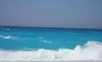 Nebo Hotel - Housity