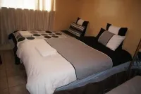 Boikhethelo Guest House Hôtels à : 