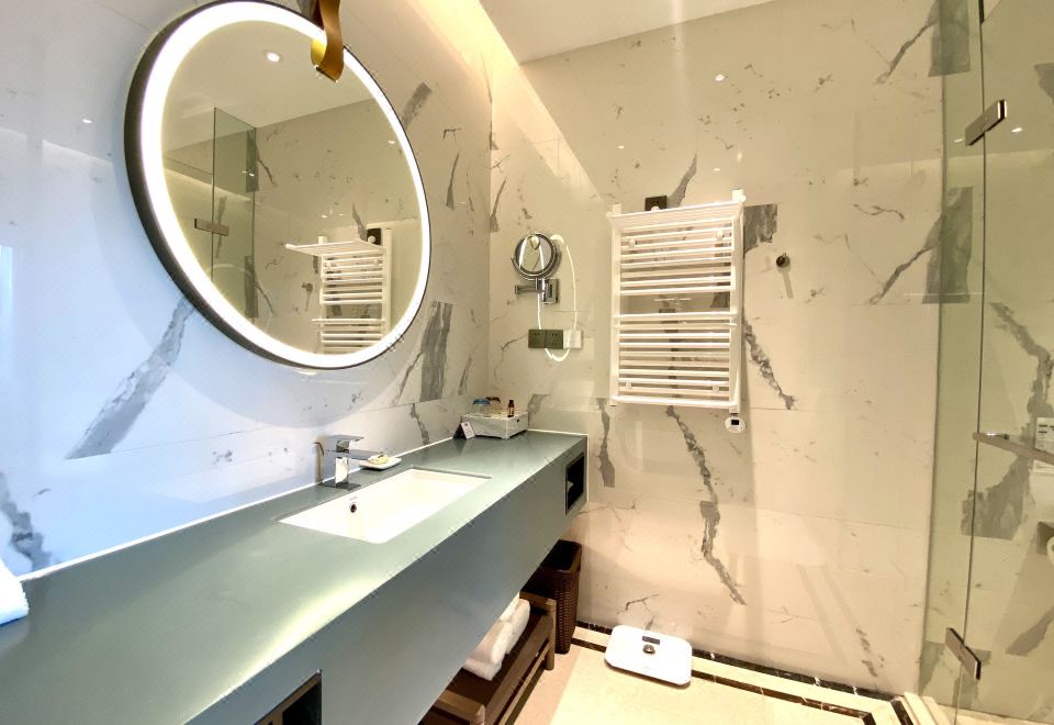 温泉高级街景大床房