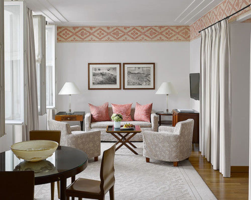 行政套房（特大床）