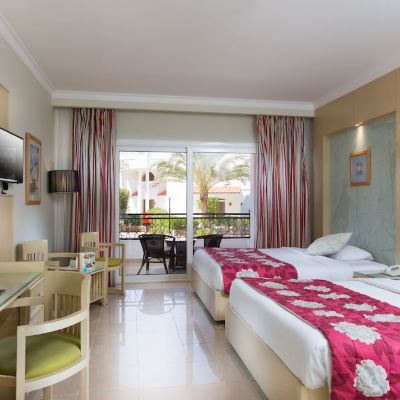 Superior Room Tropitel Naama Bay Hotel Promo Code