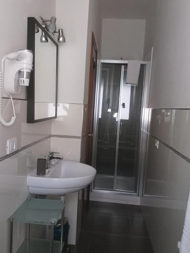 带私人外部浴室的双人房