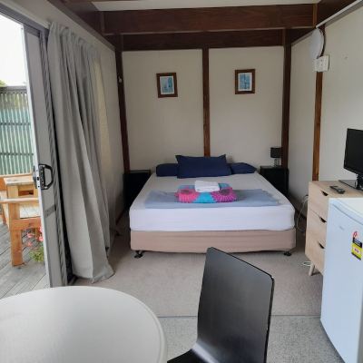 Basic Cabin, 1 Double Bed, Terrace