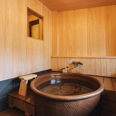 [Japanese-Style Room With 10 Tatami + Japanese-Style Room With 8 Tatami] Includes Indoor Bath + Open-Air Bath, Detached [Japanese Room] [Non-Smoking] 露天風呂付き離れの宿　南阿蘇俵山温泉旅館　竹楽亭 クーポン