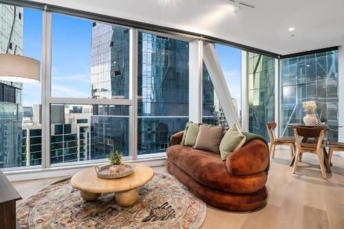 Stylish and Bright Apt In Best Location w Gym, Pool! Two-Bedroom Apartment