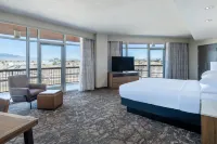 Embassy Suites by Hilton Albuquerque Hotels in 