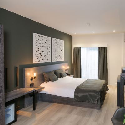 Business Queen Room De Rustende Jager Promo Code