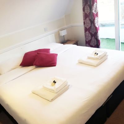Standard Double Room Gidea Park Hotel Promo Code