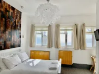 Waterfront Inn
