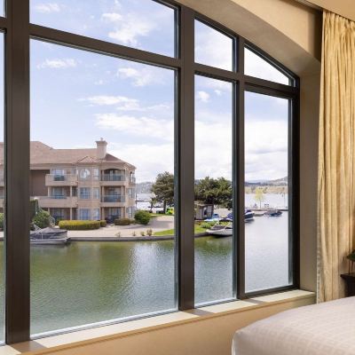 One-Bedroom King Suite The Royal Kelowna Promo Code
