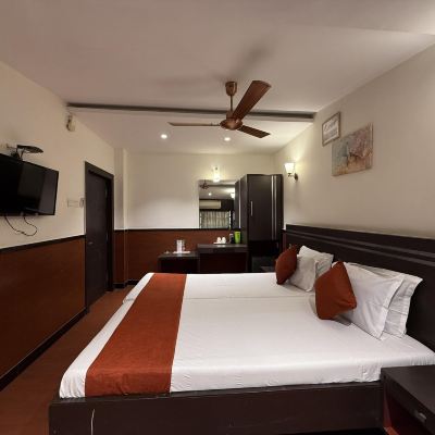 Super Deluxe Room Palm Village Resort Promo Code