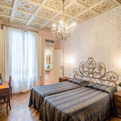 Classic Twin Room Hotel Martelli Promo Code