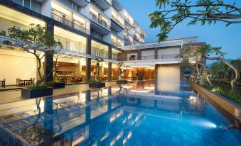 Hotel Santika Banyuwangi - Housity