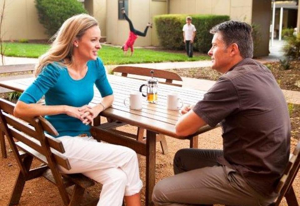 Oxley Court Serviced ApartmentsStandard One-Bedroom Apartment