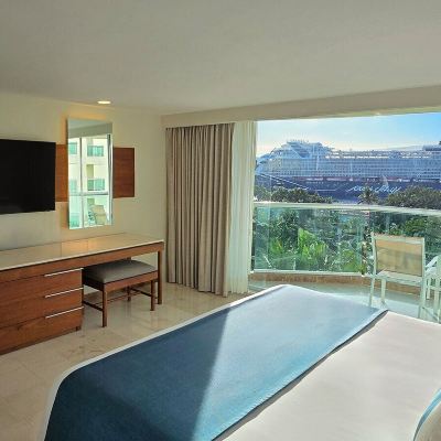 Deluxe King Room With Ocean View Grand Park Royal Cozumel - All Inclusive Promo Code