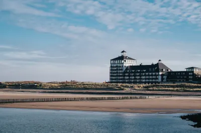 Strandhotel Отели в г. 