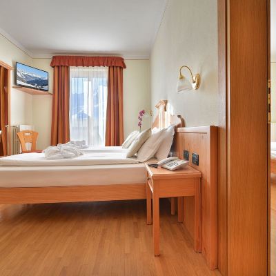 Comfort Quadruple Room, 2 Bedrooms, 2 Bathrooms, Mountain View Hotel Interalpen Promo Code