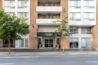 Hôtel Saint-Laurent Montréal Hotel a 