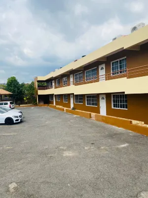 Blissett Apts Your  Home Away from Home Hotels in 