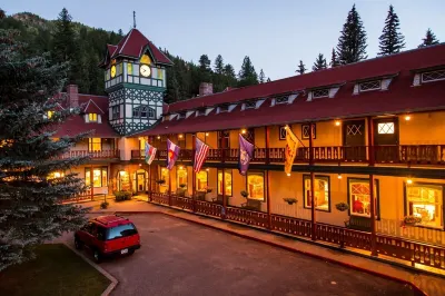 The Historic Redstone Inn Hotels in 