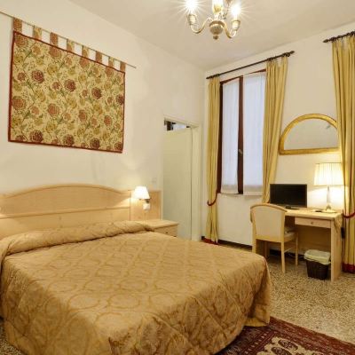 Standard Double Room Ca' Turelli Promo Code