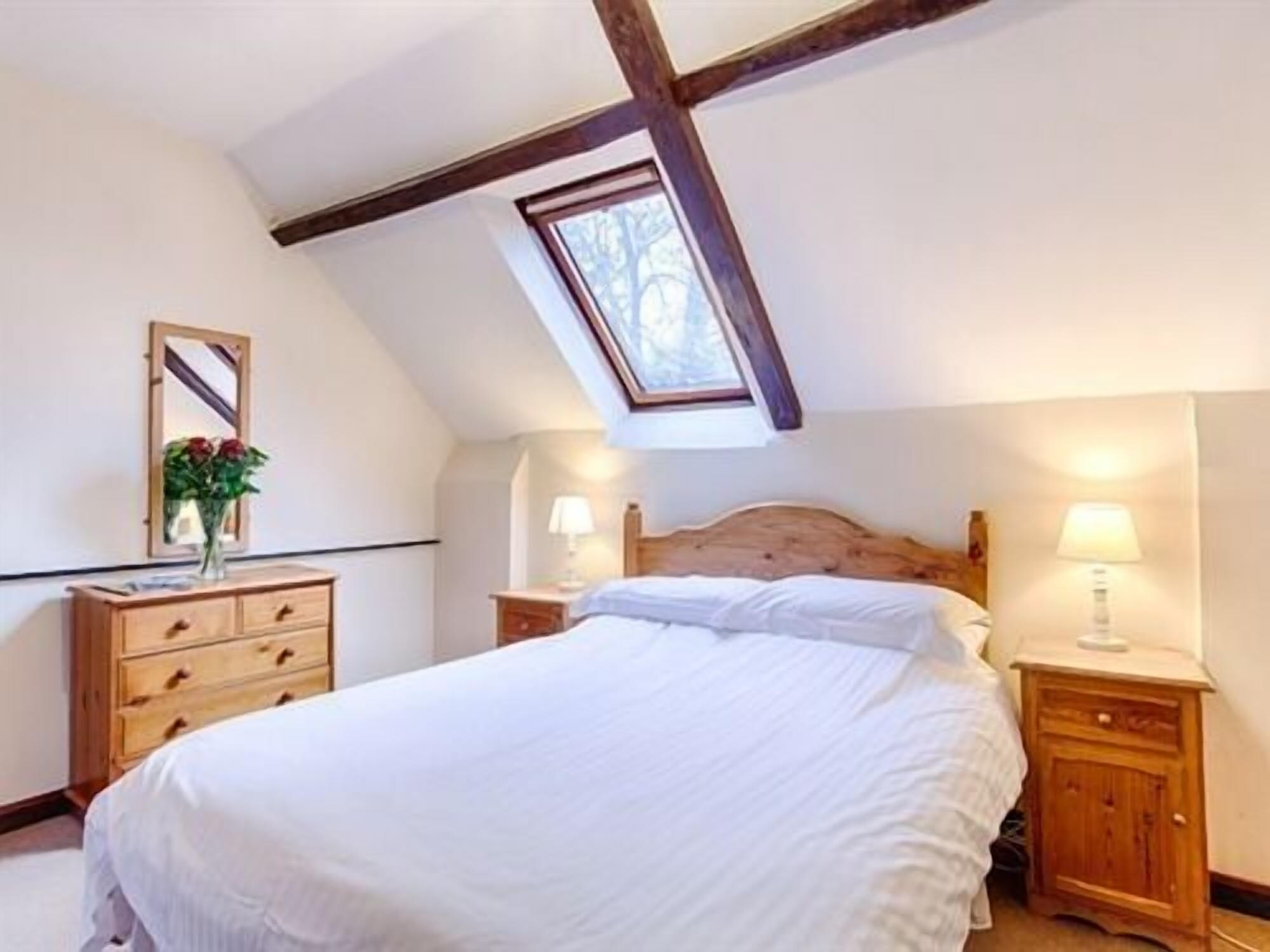 标准村舍， 私人浴室 （the Coach House）