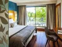 Parc Beaumont Hôtel & Spa Pau - MGallery Hotels in Pau