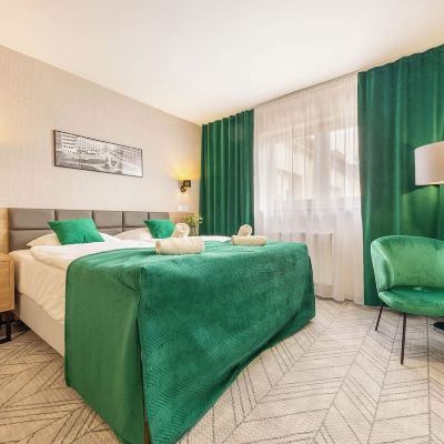 Deluxe Room Hotel Polonia Centrum Promo Code