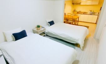 Rotary Mansion Nakayamatedori Room 603