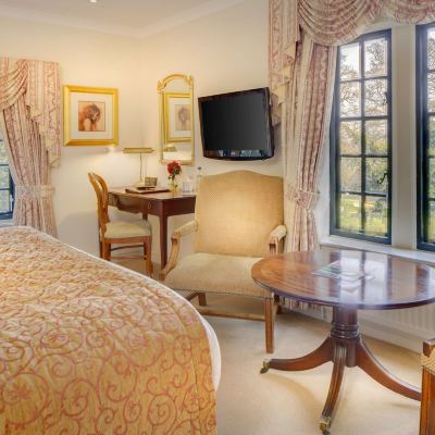 Standard Queen Room Nailcote Hall Promo Code