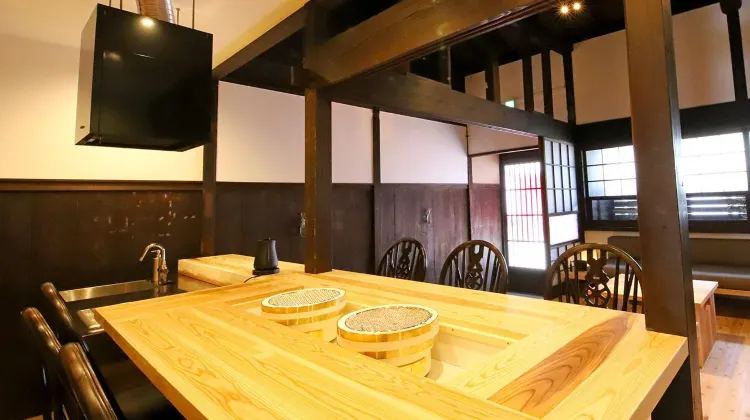 日本色 食事・レストラン