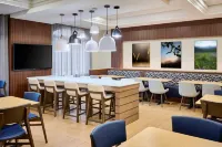 Fairfield Inn & Suites Ottawa Kanata
