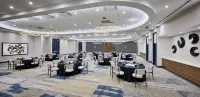 Holiday Inn BURLINGTON CONFERENCE CENTRE by IHG