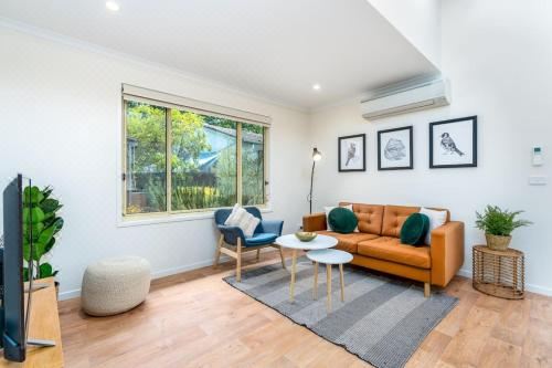 Peaceful 1Br Courtyard Unit in Quiet Dickson - Hosted by CanStay One-Bedroom Apartment