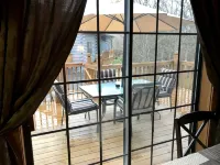 Cozy Ozarks Western Retreat ~ Couples & Small Family Friendly