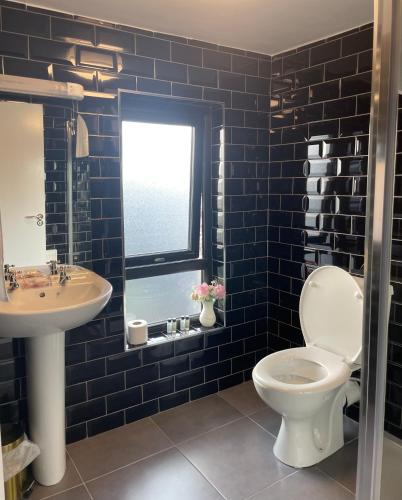 带私人外部浴室的双人房