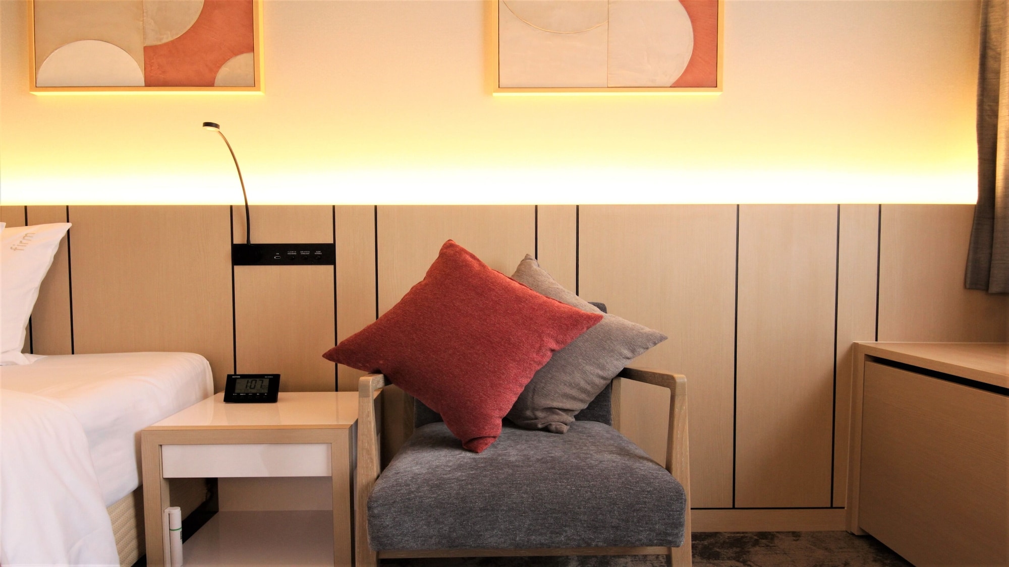 中层标准双人床房