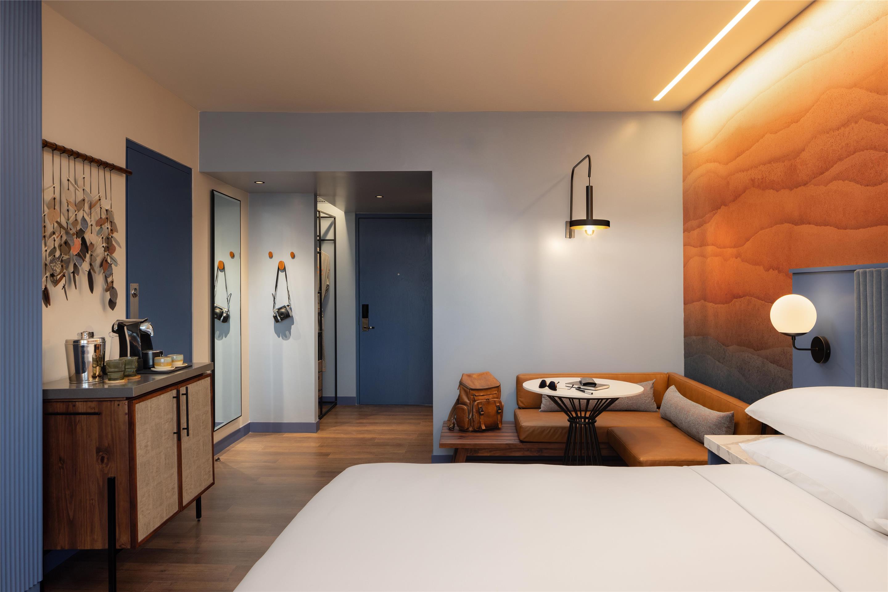 Hyatt Centric San Jose EscazuKing Room