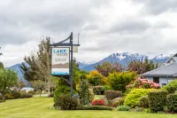 Lakeside Motel & Apartments