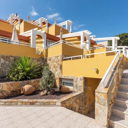 Apartamentos Punta Marina by LIVVO Отели в г. Морро Хабле