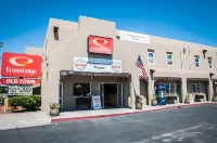 Econo Lodge Old Town Hotel a 