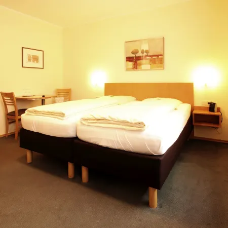 Hotel Restaurant Geschermann Отели в г. Зенденхорст