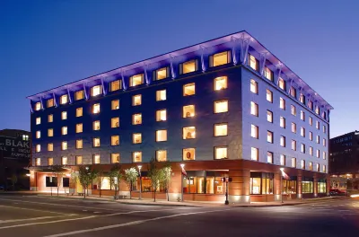 Hilton Garden Inn Portland Downtown Waterfront Отели в г. 