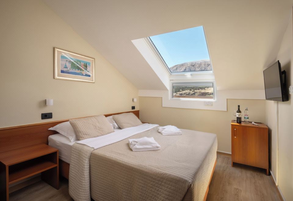 基础单人房， 部分海景