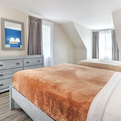 Large Two-Bedroom Apartment Ogunquit Tides Resort Promo Code