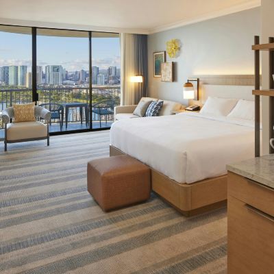 Rainbow Ocean View 1 King Mobility Accessible Roll-in Shower Hilton Hawaiian Village Waikiki Beach Resort Promo Code